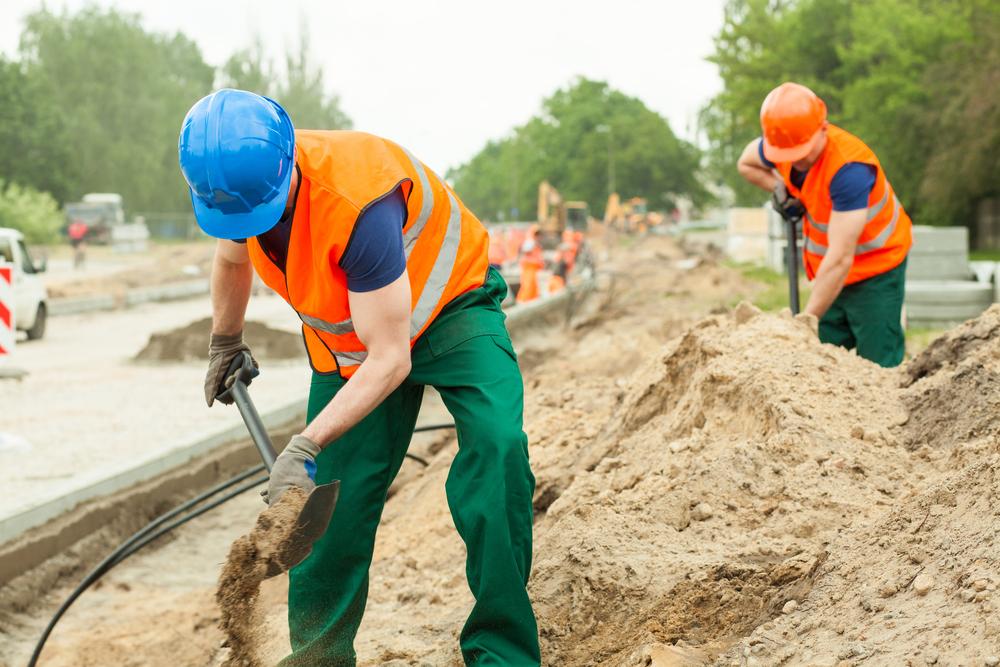 Comment S Curiser Les Travaux Routiers De Courte Dur E Safety My   Shutterstock 320022929 